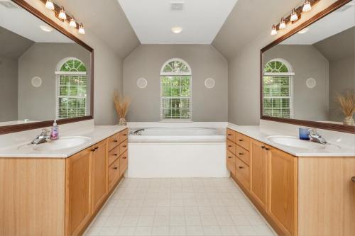 master-bath-1 (1)